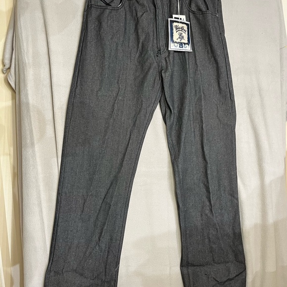Blue Gear Men's Gray Jeans Size 38 X 32 with oversized pockets. - Picture 11 of 14